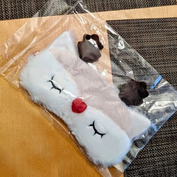 NEW Reindeer Sleep Mask - Picture 4 of 4